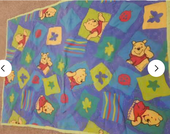 VINTAGE & COLLECTABLES - Winnie The Pooh Nursery Comforter Quilt Blanket
