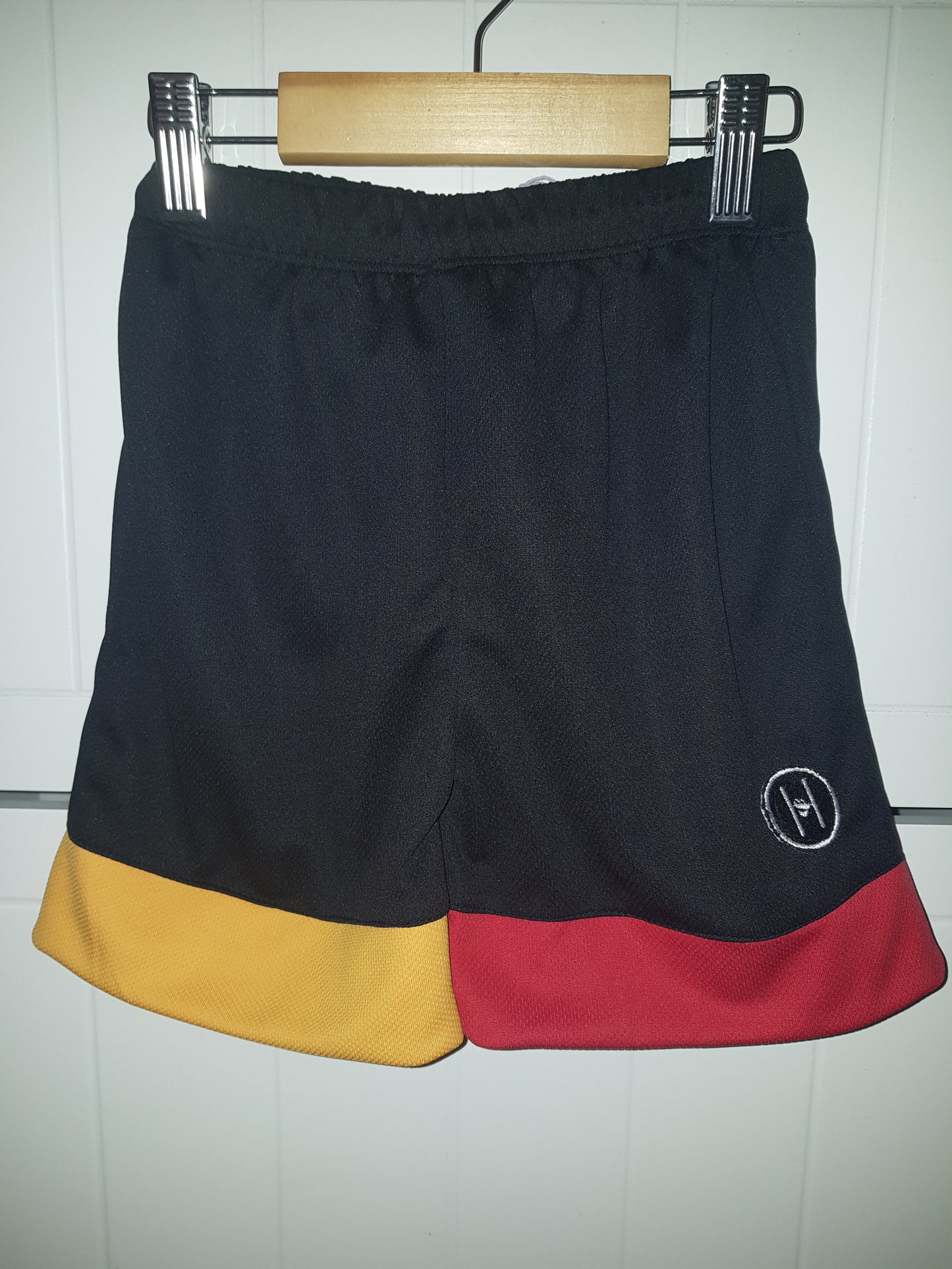 CMXI PRODUCTIONS - KIDS BASKETBALL SHORTS ABORIGINAL